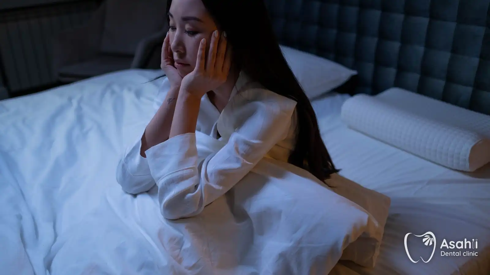Toothache keeping someone awake at night, often from pulp inflammation, an abscess or a wisdom tooth